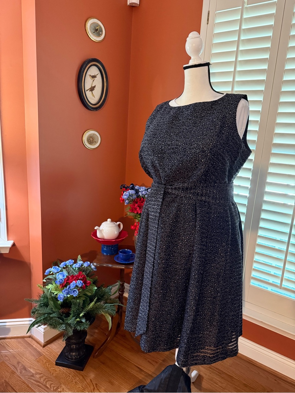 Dark Navy semi-sheer sashed Sheath Silhouette Dress